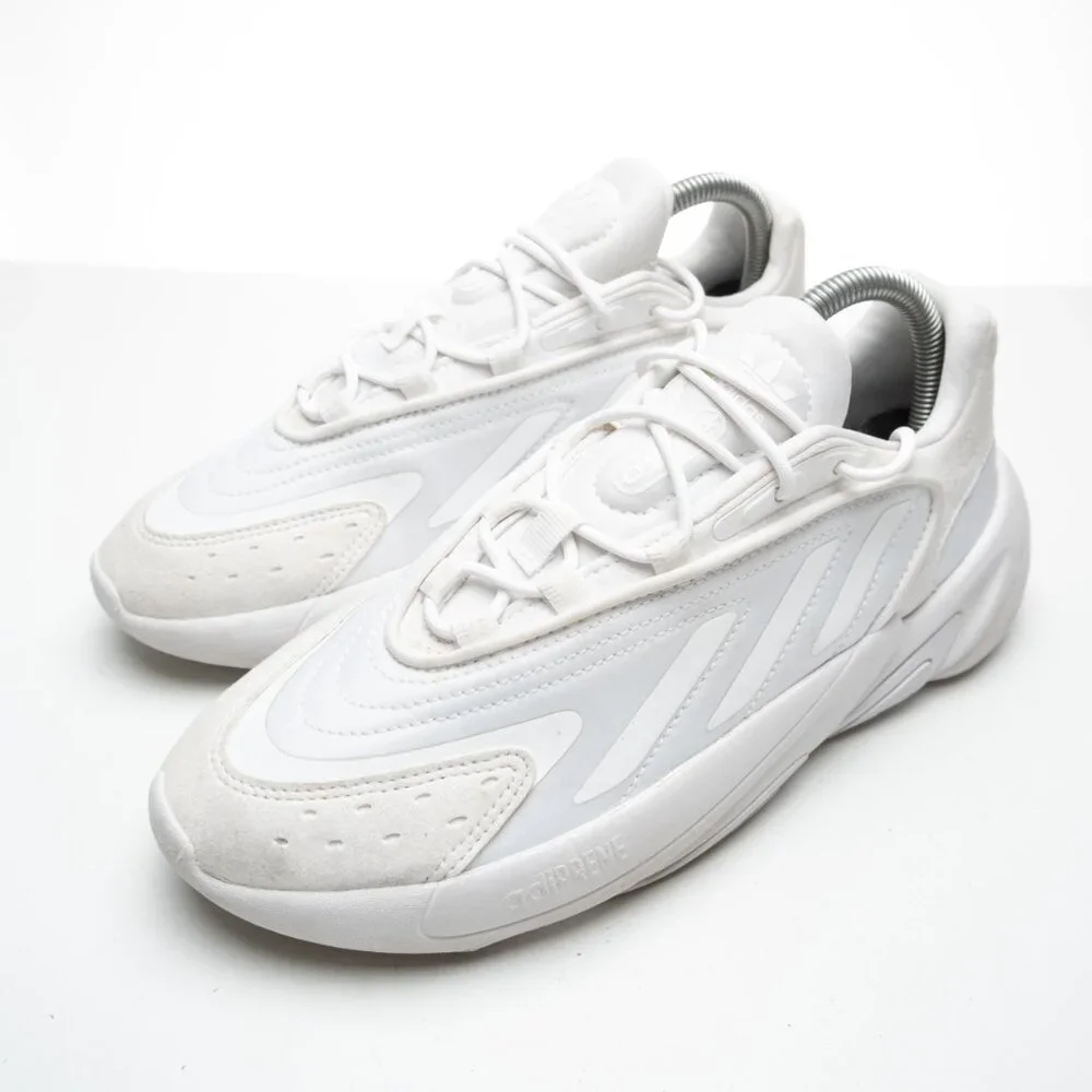 ADIDAS Ozelia Triple White Reflective size 6.5